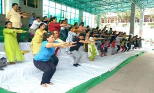जानकी देवी मेमोरियल कॉलेज में मना योग दिवस