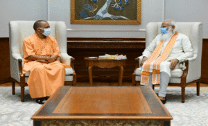 प्रधानमंत्री मोदी से मिले योगी आदित्यनाथ