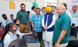 दिल्ली के मोहल्ला क्लीनिकों में मिलने वाली सेवाओं से 95 प्रतिशत रोगी खुश : केजरीवाल